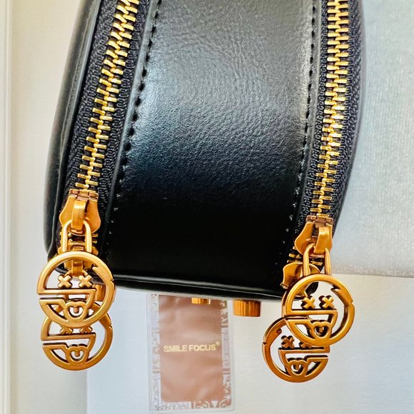 NWT Smile Focus Celestial Eye Embroidered Black Leather Crossbody Luxury Handbag - Picture 7 of 16